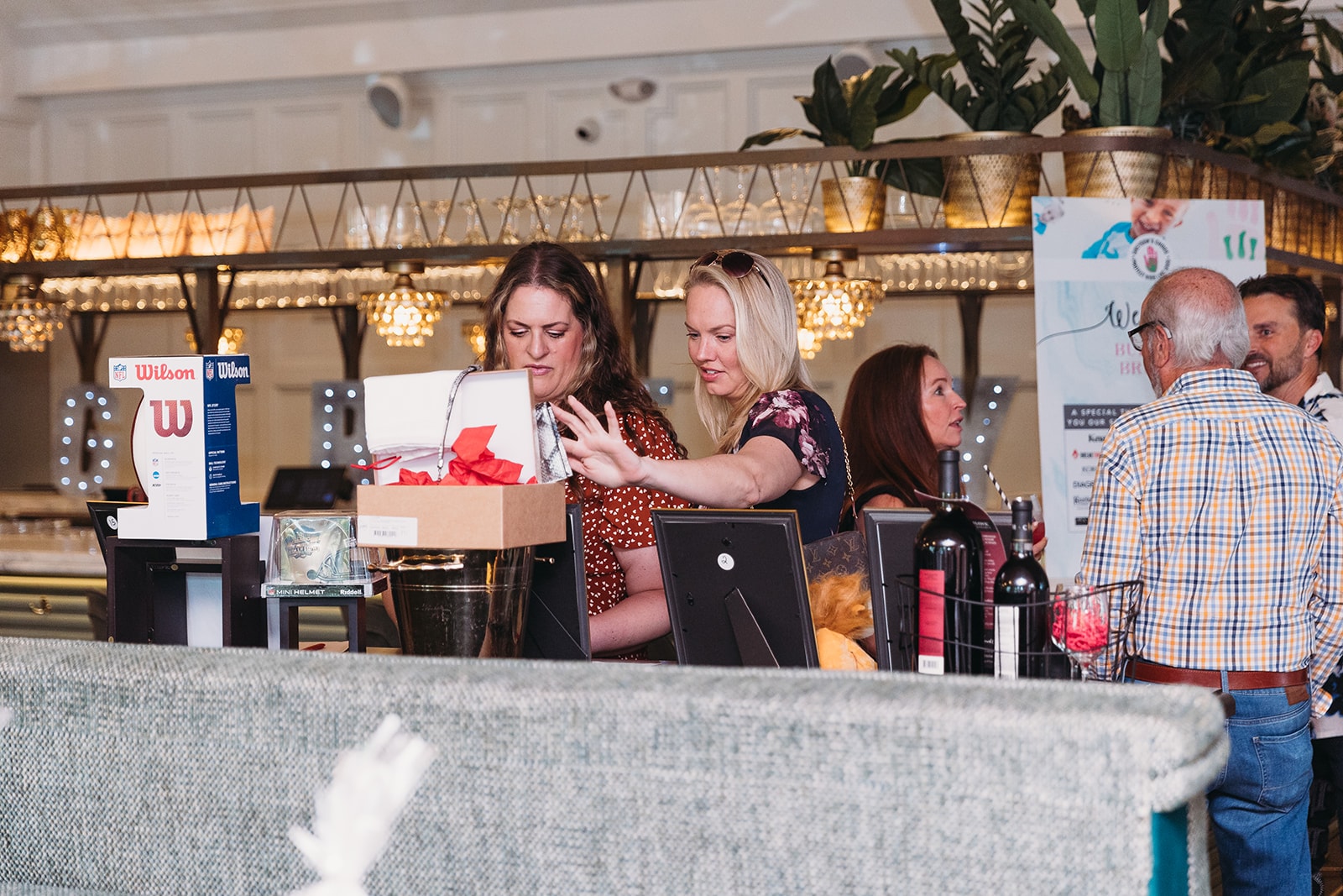 Bubbles and Brunch event photo 3